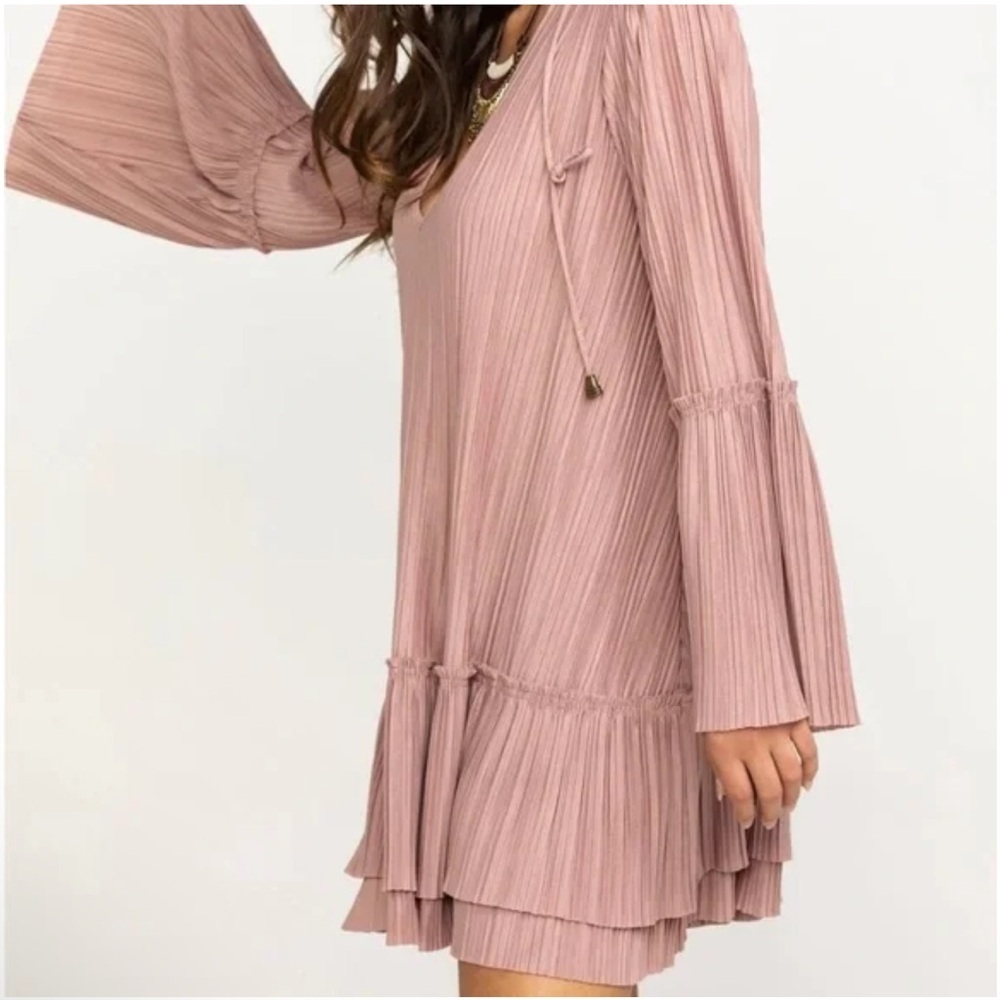 Free People Can’t Help It Pleated Mini Dress Size S - Picture 2 of 6